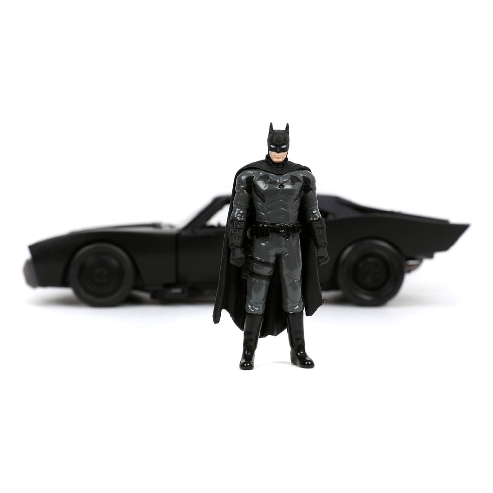 Batman 2022 Hollywood Rides Diecast Model 1/18 2022 Batmobile with Figure